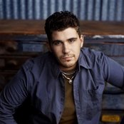 Josh Gracin - List pictures