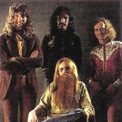 Khan - List pictures