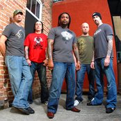 Sevendust - List pictures