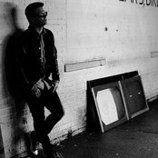 Outasight - List pictures