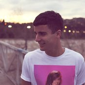 Hobbie Stuart - List pictures