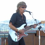 Debbie Davies - List pictures