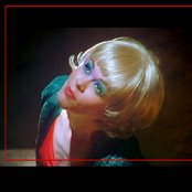 Stina Nordenstam - List pictures