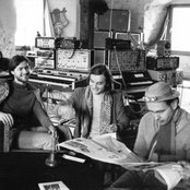 Harmonia - List pictures