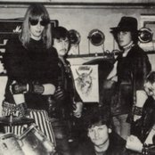 Arrow - List pictures