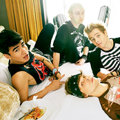 5 Seconds Of Summer - List pictures