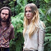 Wild Belle - List pictures