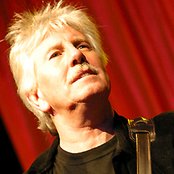 Graham Nash - List pictures