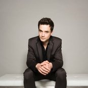 Michael Kaeshammer - List pictures