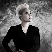 Emeli Sande - List pictures