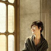 Miki Imai - List pictures