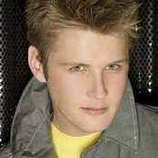 Alexander Acha - List pictures