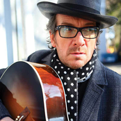 Elvis Costello - List pictures