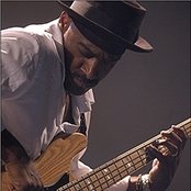 Marcus Miller - List pictures