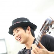 Jake Shimabukuro - List pictures