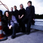 Threshold - List pictures