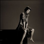 Missy Higgins - List pictures