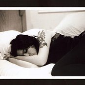 Terra Naomi - List pictures