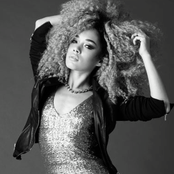 Kreesha Turner - List pictures