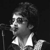 Atif Aslam - List pictures