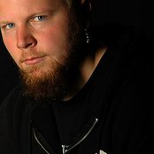 Ben Moody - List pictures