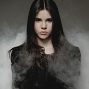 Marina Kaye - List pictures