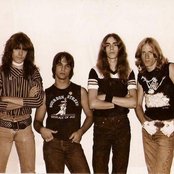 Watchtower - List pictures