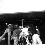 Monty Are I - List pictures