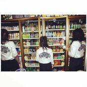 The Coathangers - List pictures