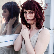 Hannah Georgas - List pictures