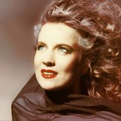 Lian Ross - List pictures