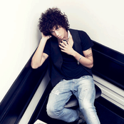 Julian Perretta - List pictures
