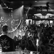 Hybrid - List pictures