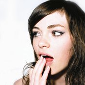 Uffie - List pictures