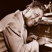 Amos Milburn - List pictures