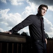 Bryan Greenberg - List pictures