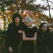 Sunflower Bean - List pictures