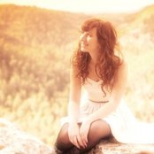 Maya Isacowitz - List pictures