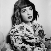 Melanie Martinez - List pictures