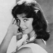 Joanie Sommers - List pictures