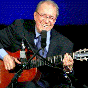 João Gilberto - List pictures