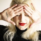 Du Blonde - List pictures