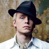 Mr Hudson - List pictures