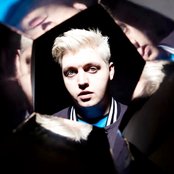 Flux Pavilion - List pictures