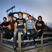 Sparks The Rescue - List pictures