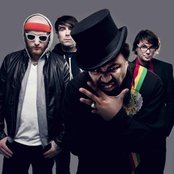 Skindred - List pictures