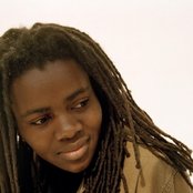 Tracy Chapman - List pictures