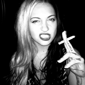 Porcelain Black - List pictures