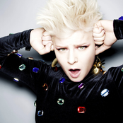 Robyn - List pictures