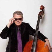 Charlie Haden - List pictures